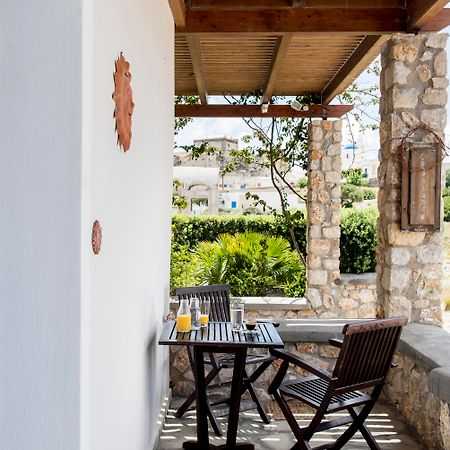 Earino Suites And Villa Akrotiri  Exterior photo