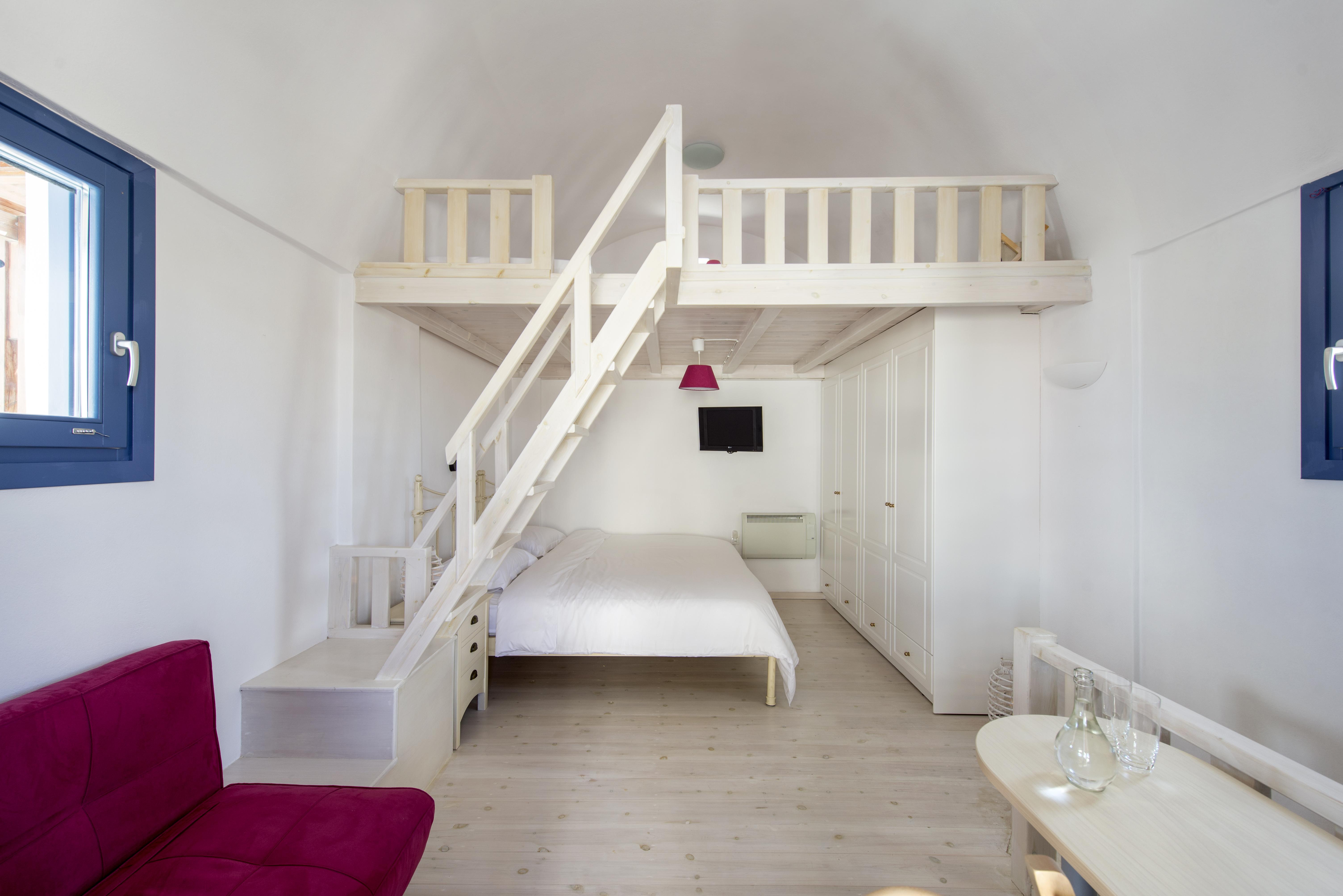 Earino Suites And Villa Akrotiri  Exterior photo