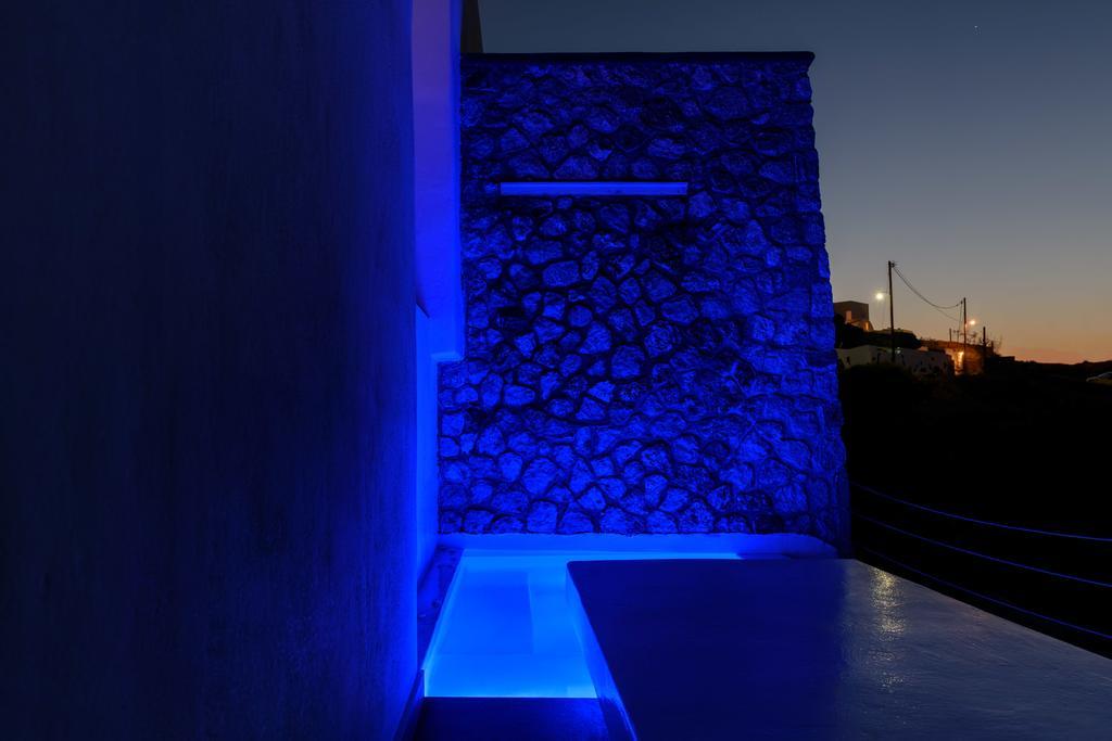 Earino Suites And Villa Akrotiri  Exterior photo